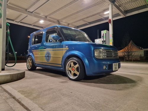 Nissan cube side stripes - nissan,